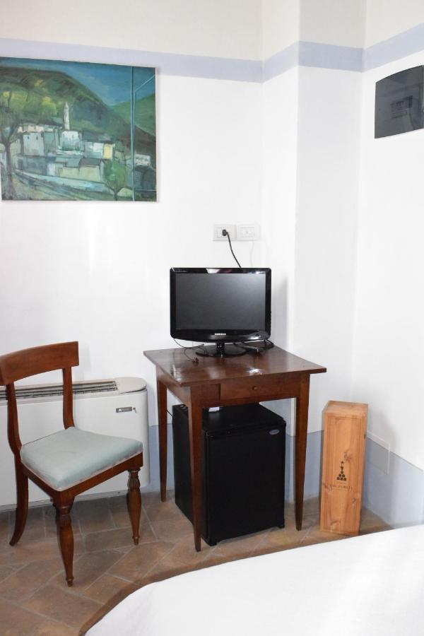 La Locanda Del Vino Nobile B&B Montepulciano Stazione Eksteriør billede