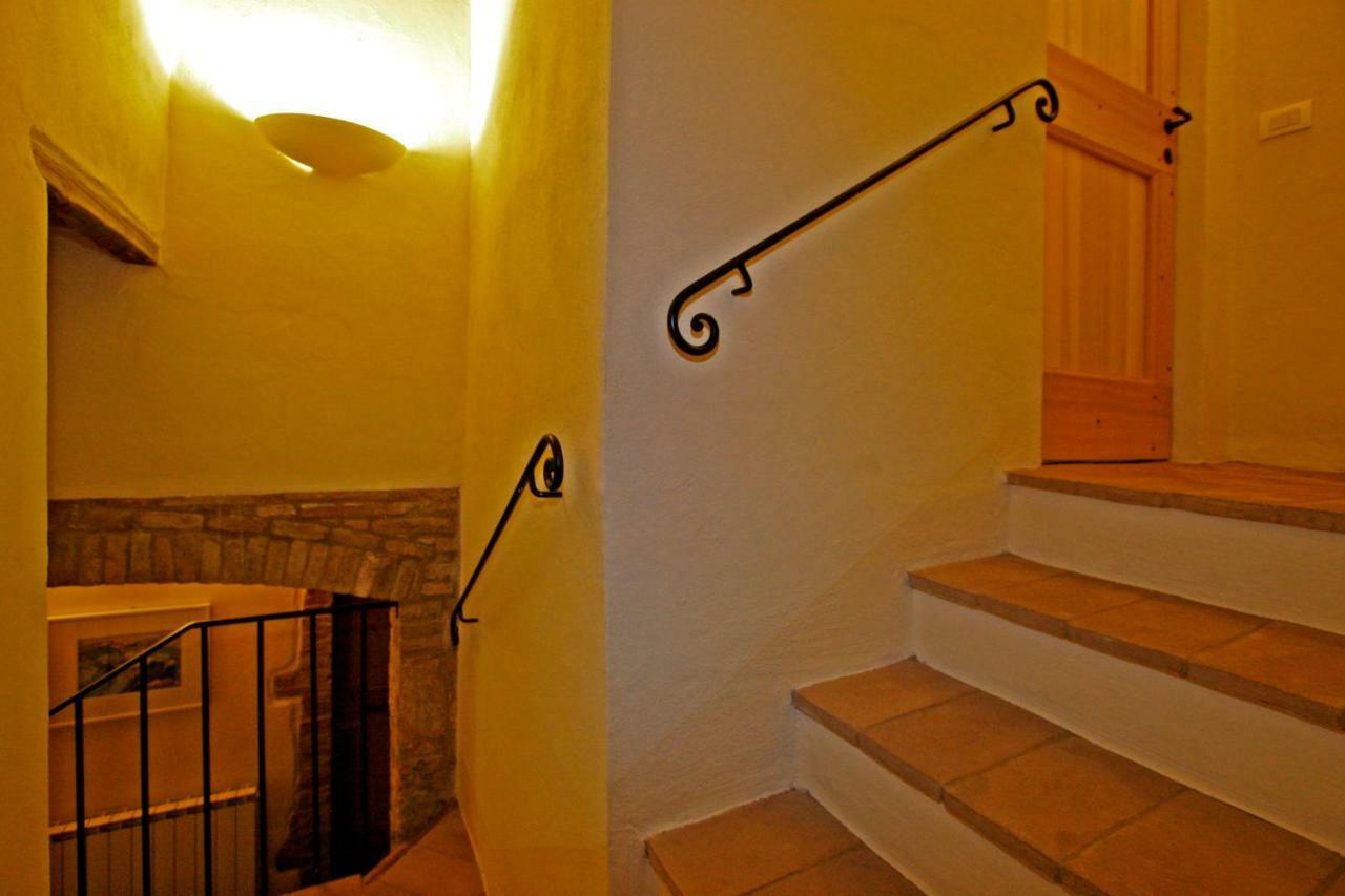 La Locanda Del Vino Nobile B&B Montepulciano Stazione Eksteriør billede
