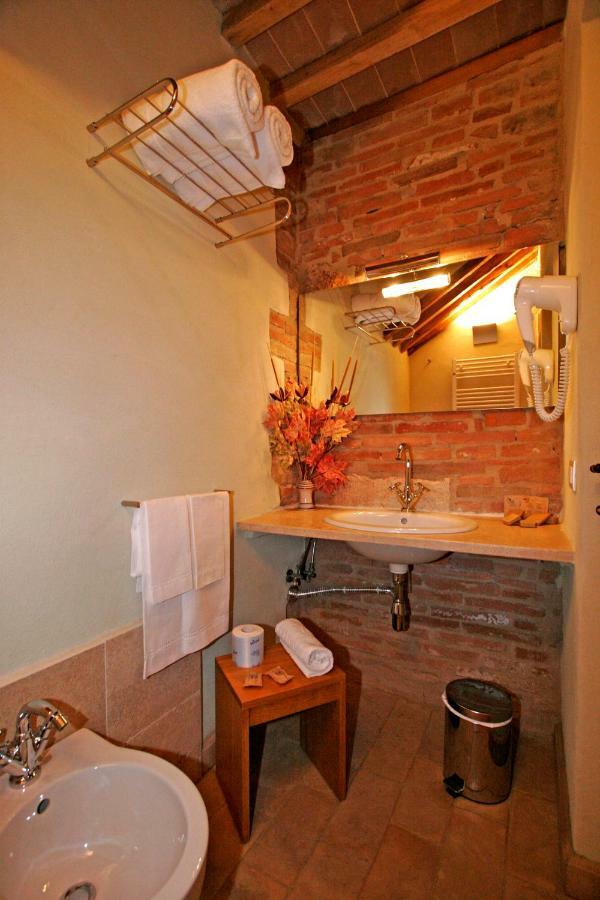 La Locanda Del Vino Nobile B&B Montepulciano Stazione Eksteriør billede
